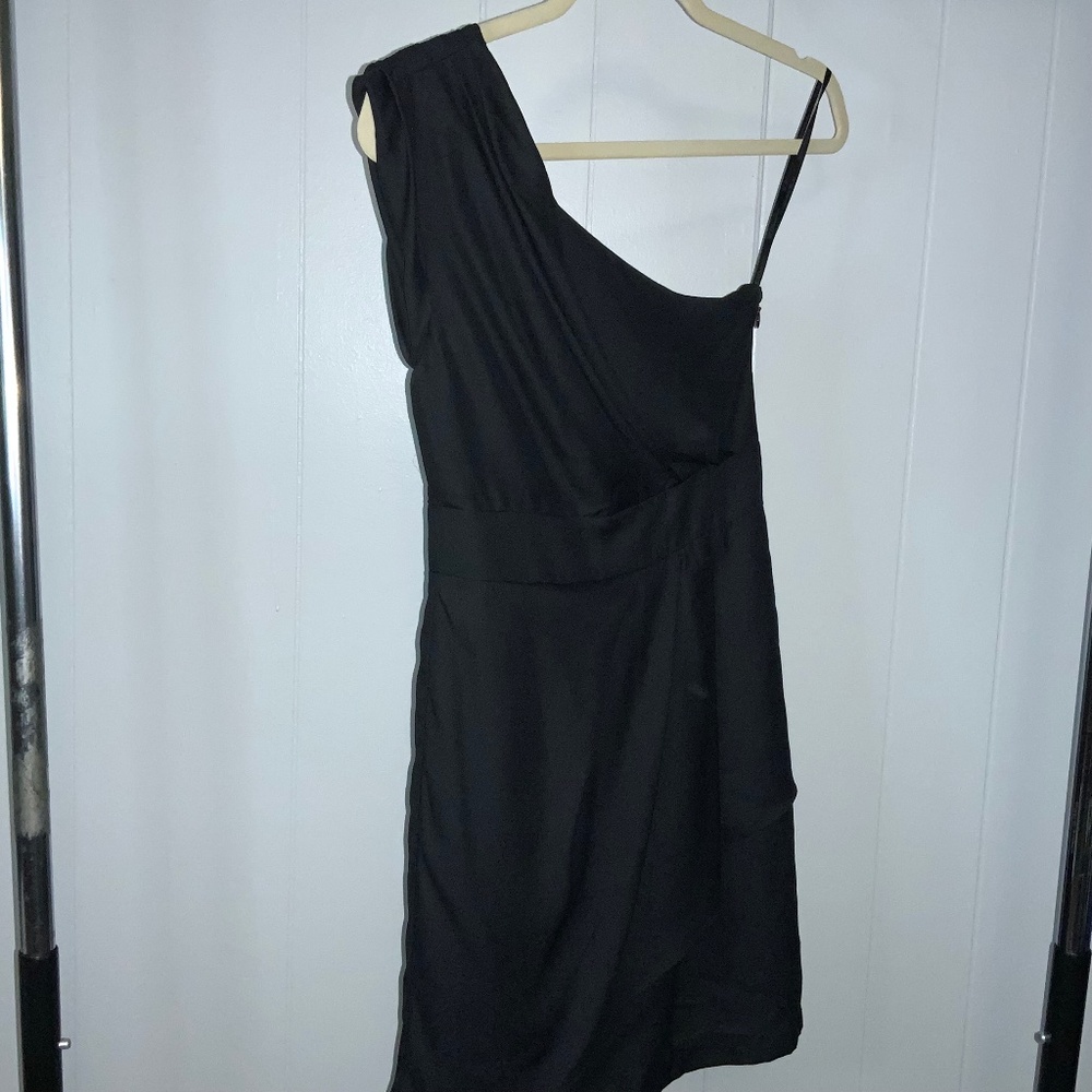 BCBGeneration black satin one shoulder mini dress Sz 0 prom formal cocktail